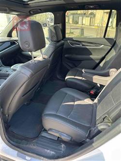 كاديلاك XT6